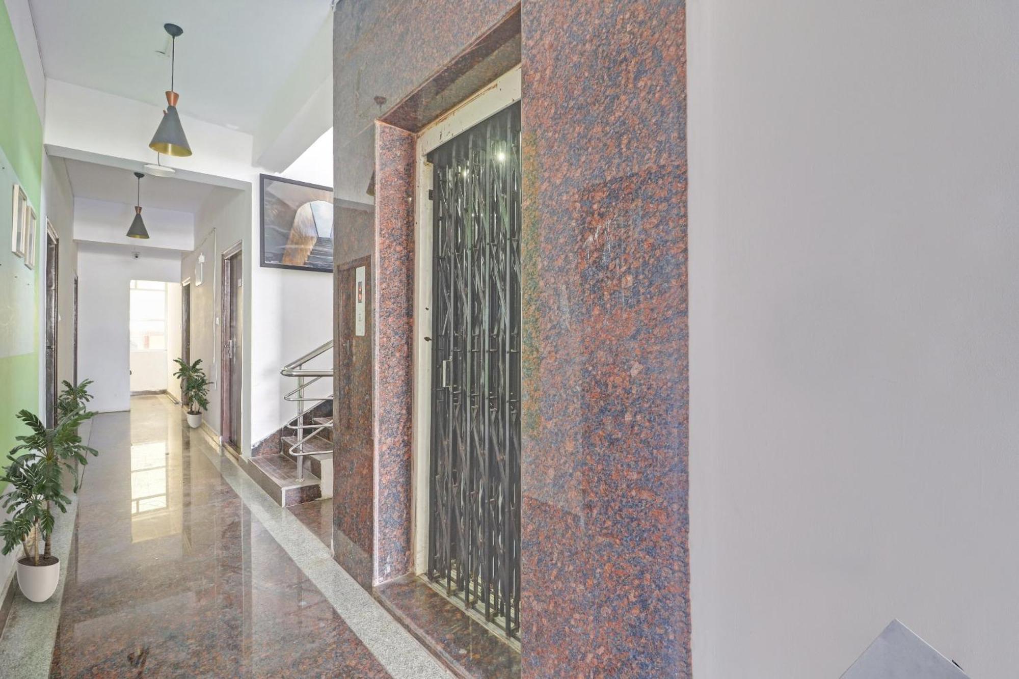 Hotel O Beautiful Stay Homes Hyderabad Esterno foto